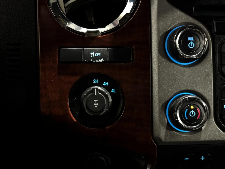2014 Ford Super Duty 3rd Gen - Image 25 of 31