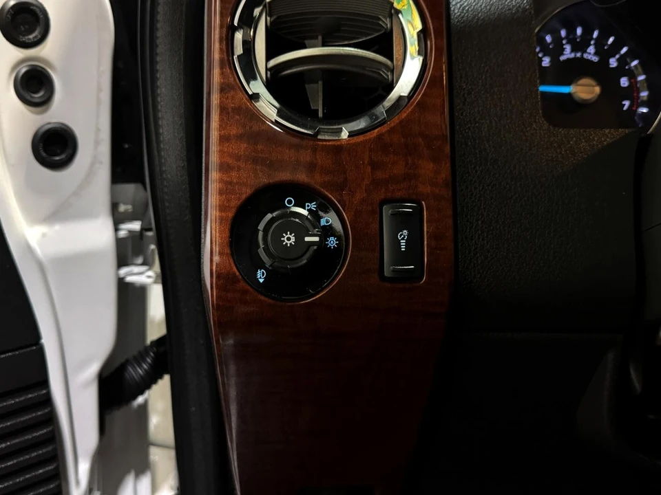 2014 Ford Super Duty 3rd Gen - Image 30 of 31