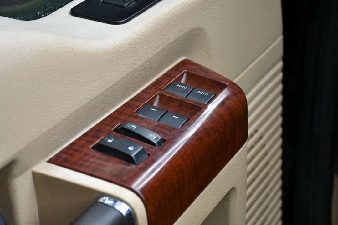2014 Ford Super Duty 3rd Gen - Image 15 of 21