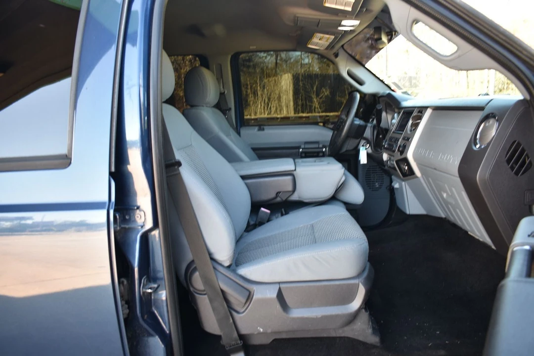 2014 Ford Super Duty 3rd Gen - Image 15 of 21