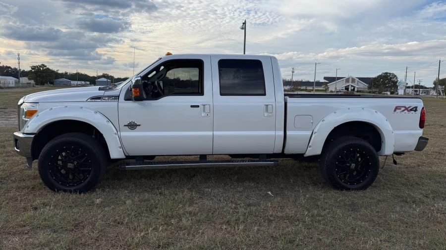 2014 Ford Super Duty 3rd Gen - Image 2 of 14