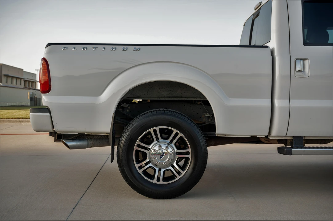 2014 Ford Super Duty 3rd Gen - Image 16 of 31