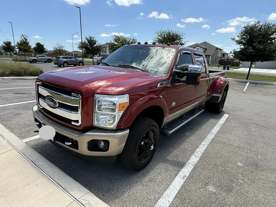 2014 Ford Super Duty 3rd Gen - Image 2 of 14