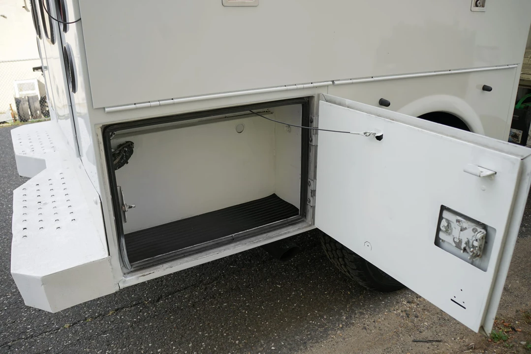 2014 Ford Super Duty 3rd Gen - Image 29 of 31