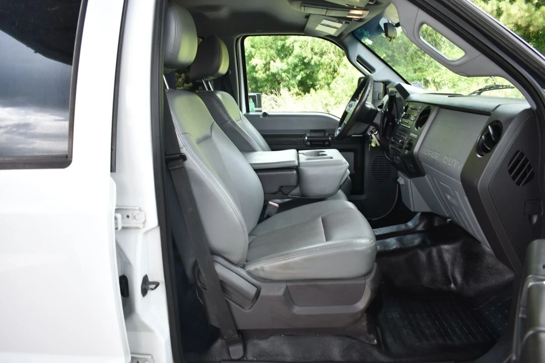 2014 Ford Super Duty 3rd Gen - Image 15 of 21
