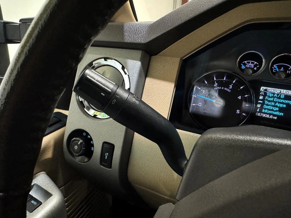 2014 Ford Super Duty 3rd Gen - Image 25 of 31