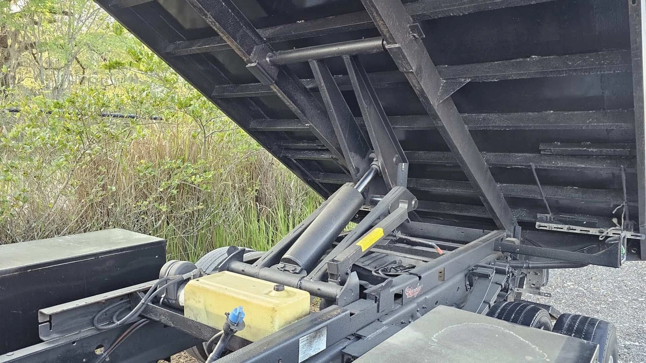 2014 Ford Super Duty 3rd Gen - Image 26 of 31