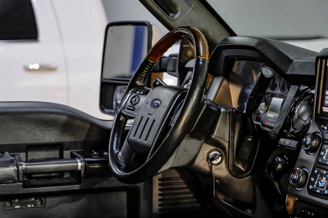 2014 Ford Super Duty 3rd Gen - Image 21 of 31