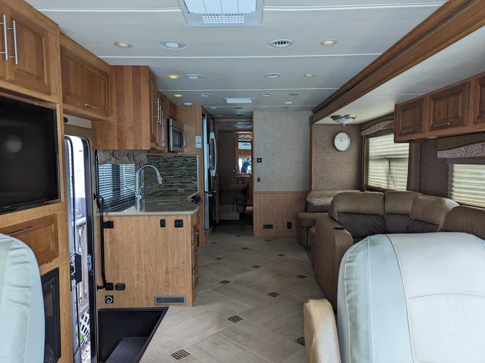 2014 Ford F-Series - Image 25 of 31