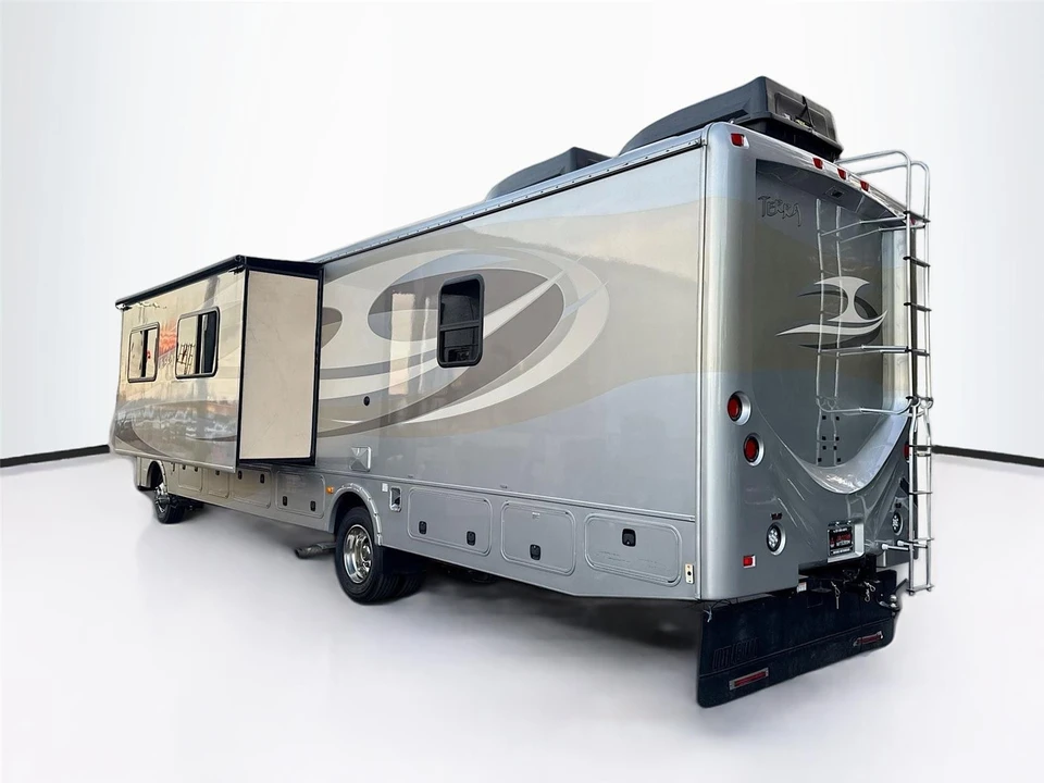 2014 Ford Super Duty 3rd Gen - Image 5 of 21