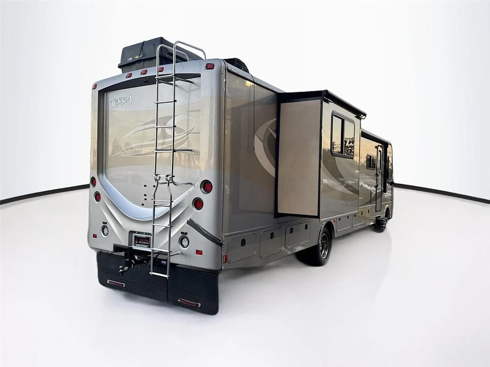 2014 Ford Super Duty 3rd Gen - Image 7 of 21