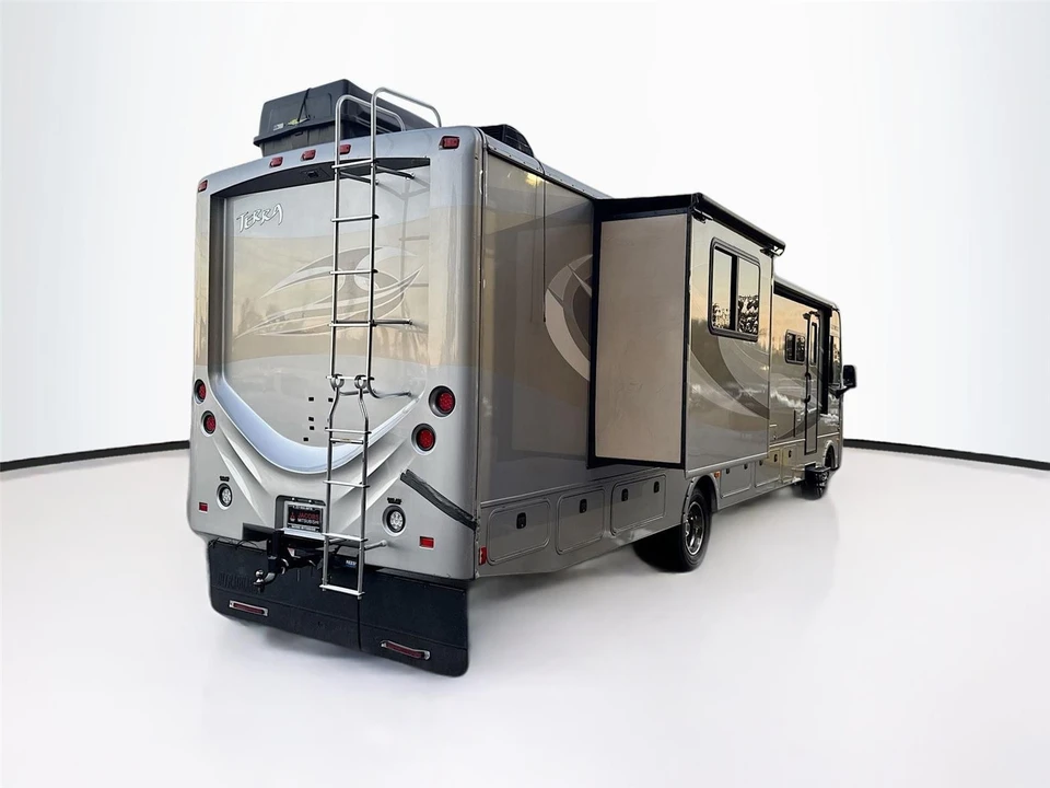 2014 Ford Super Duty 3rd Gen - Image 7 of 21