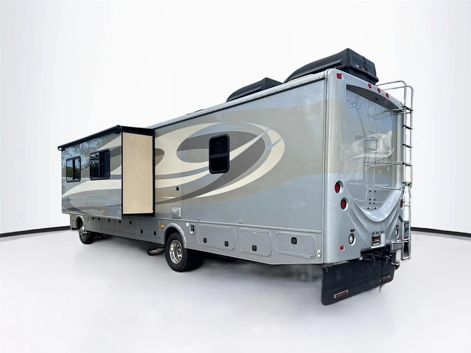 2014 Ford Super Duty 3rd Gen - Image 5 of 31