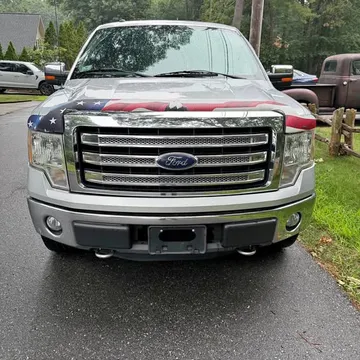 2014 Ford F150 SuperCrew Cab Lariat Pickup 4D 5 1/2 ft