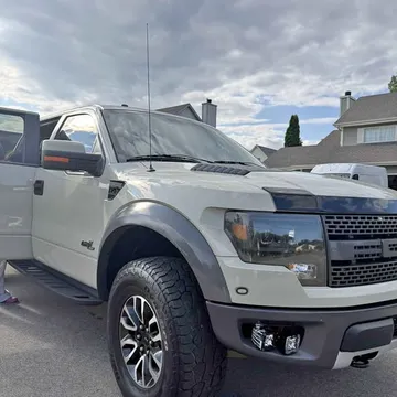 2014 Ford F150 SuperCrew Cab SVT Raptor