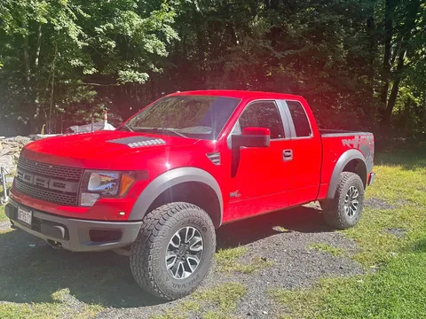 2014 Ford F150 SuperCrew Cab SVT Raptor Pickup 4D 5 1/2 ft