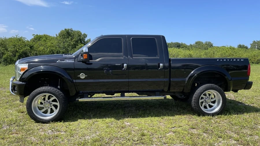 2014 Ford Super Duty 3rd Gen - Image 2 of 10
