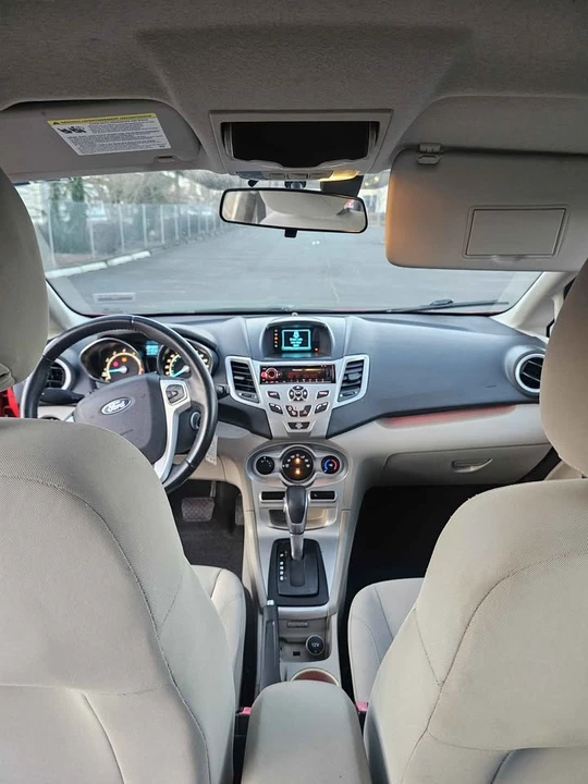 2014 Ford Fiesta - Image 15 of 18