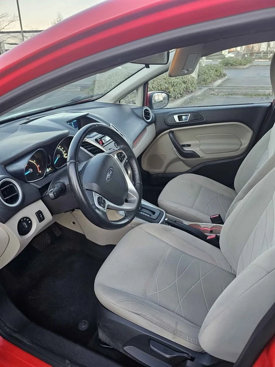 2014 Ford Fiesta - Image 14 of 18