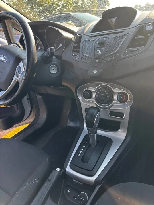 2014 Ford Fiesta - Image 12 of 12