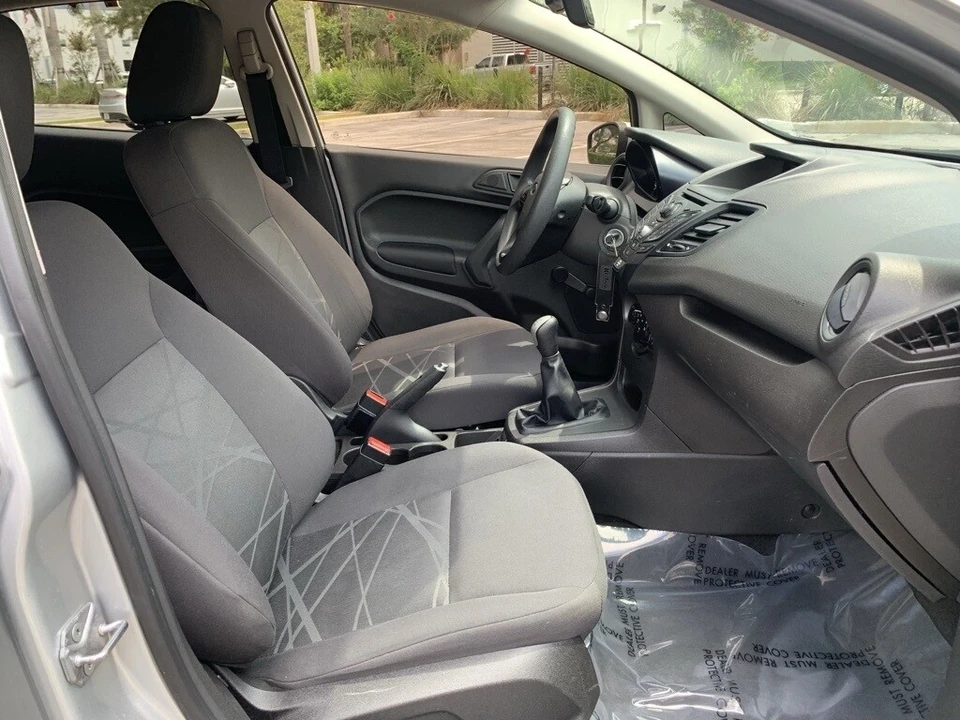 2014 Ford Fiesta - Image 11 of 12