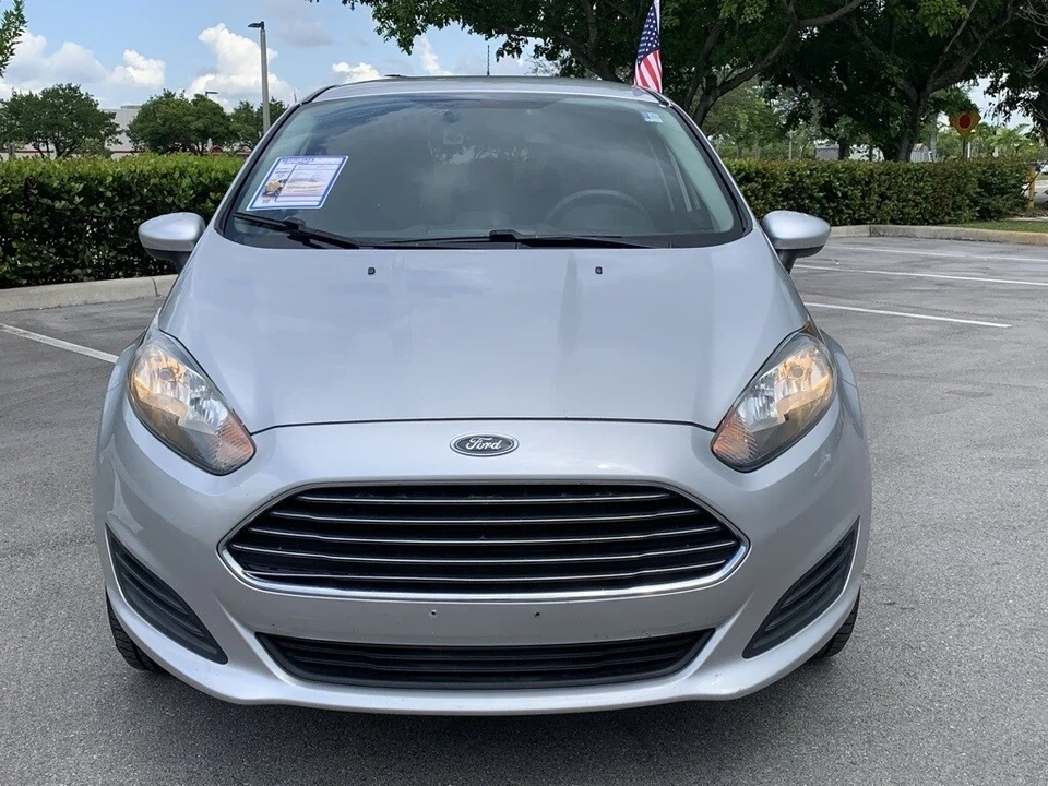 2014 Ford Fiesta - Image 8 of 12