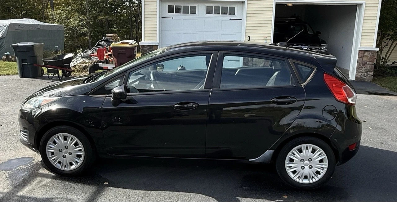 2014 Ford Fiesta - Image 3 of 11