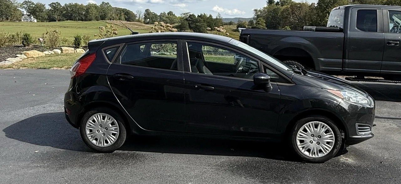 2014 Ford Fiesta - Image 5 of 11