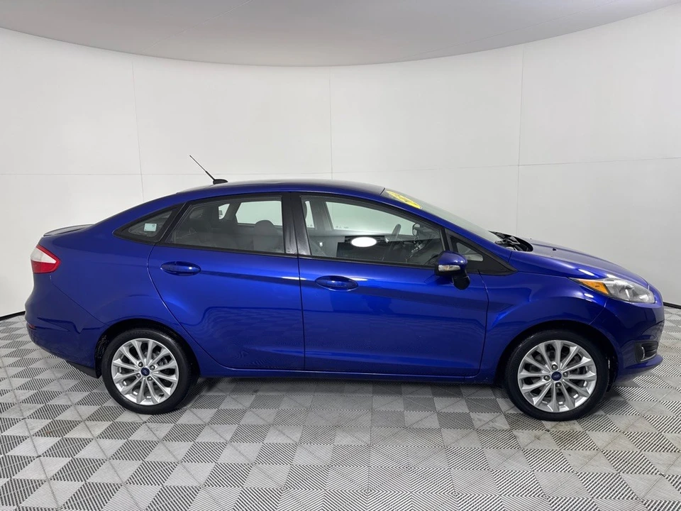 2014 Ford Fiesta - Image 4 of 12