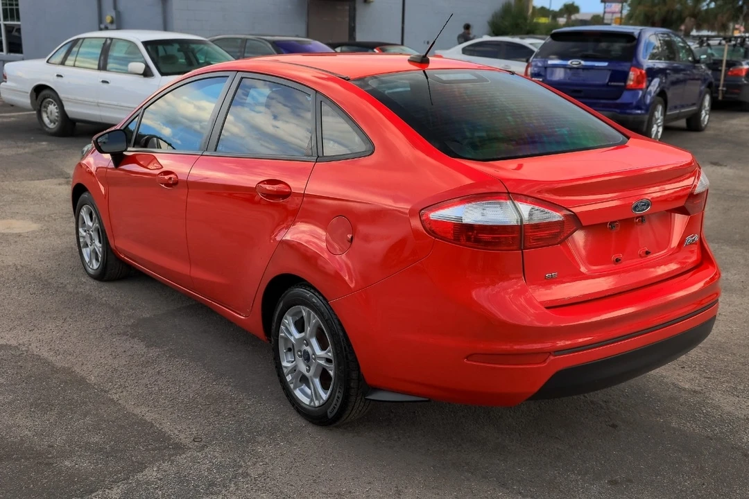 2014 Ford Fiesta - Image 5 of 12