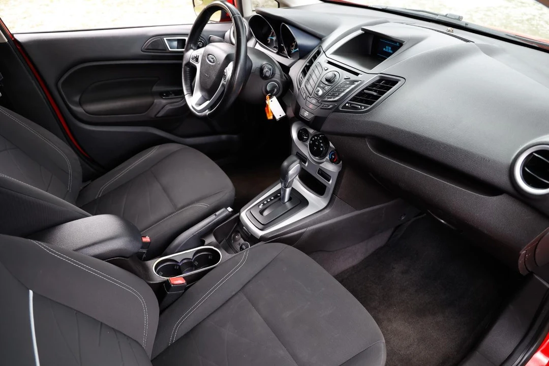 2014 Ford Fiesta - Image 16 of 21