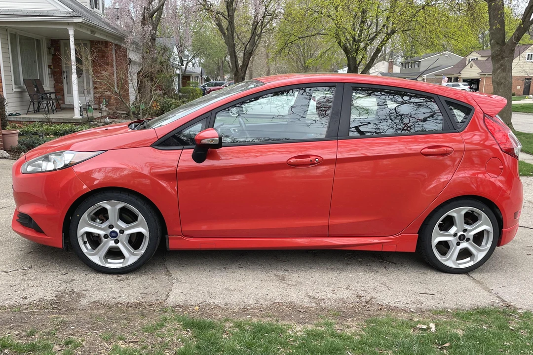 2014 Ford Fiesta - Image 3 of 31