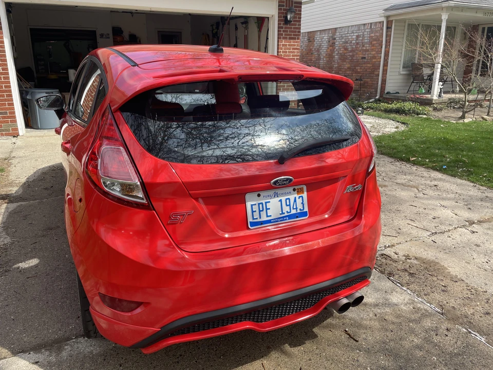 2014 Ford Fiesta - Image 14 of 31