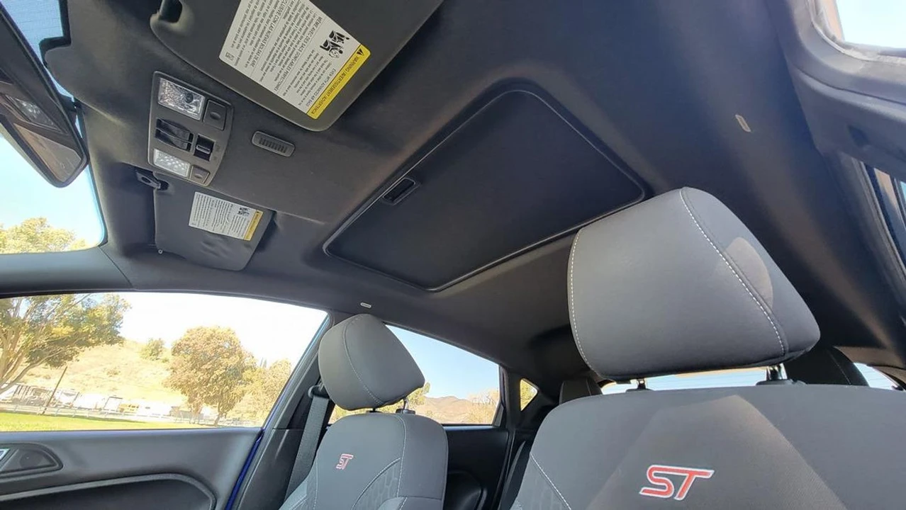 2014 Ford Fiesta - Image 29 of 31