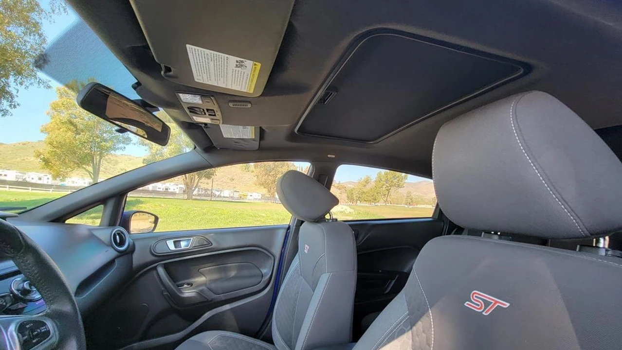2014 Ford Fiesta - Image 27 of 31