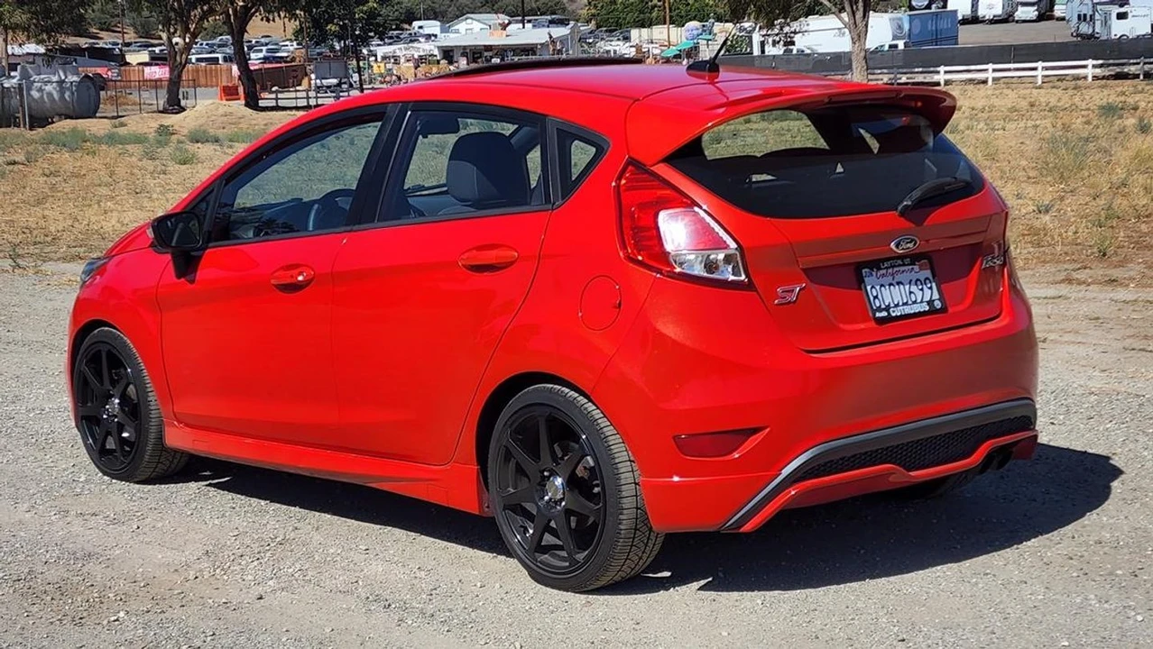 2014 Ford Fiesta - Image 6 of 31