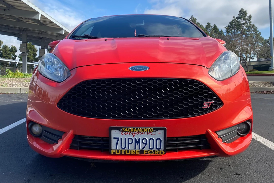 2014 Ford Fiesta - Image 2 of 16