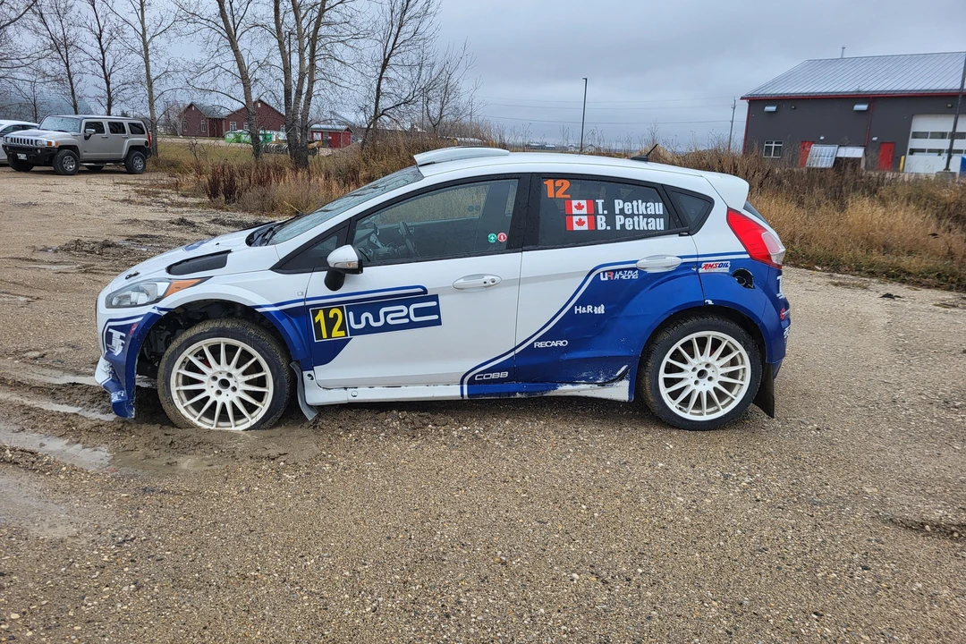 2014 Ford Fiesta - Image 9 of 31