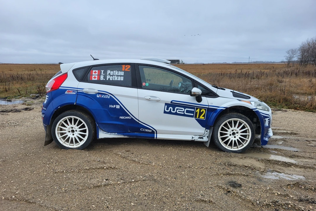 2014 Ford Fiesta - Image 16 of 31