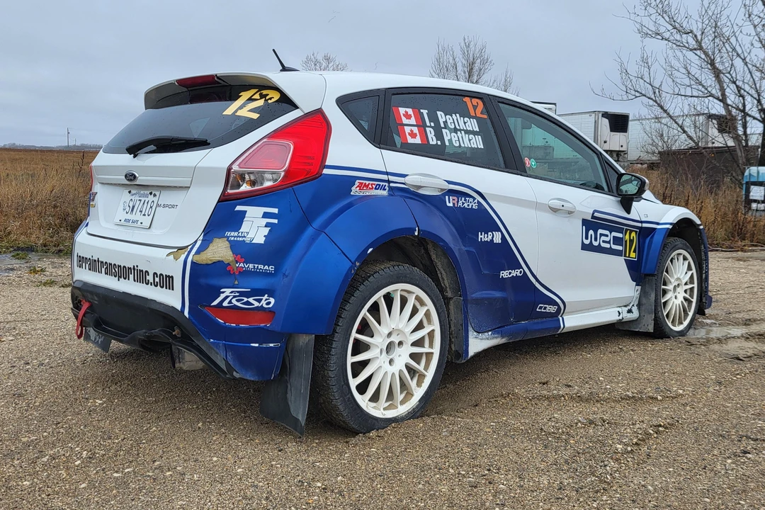 2014 Ford Fiesta - Image 14 of 31