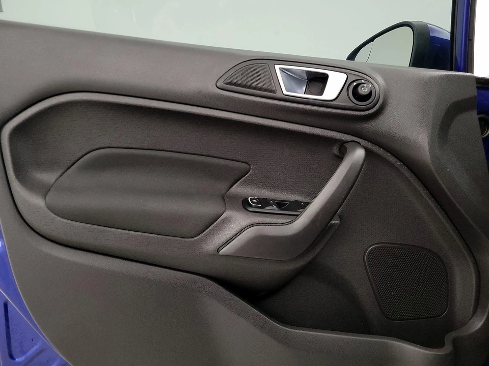 2014 Ford Fiesta - Image 13 of 21