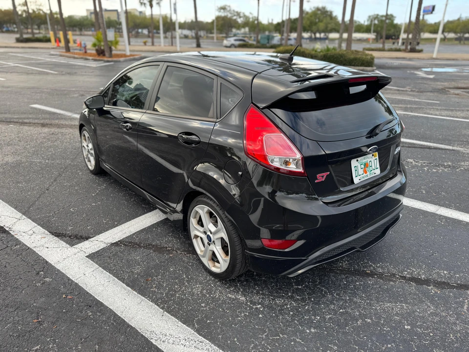2014 Ford Fiesta - Image 10 of 31