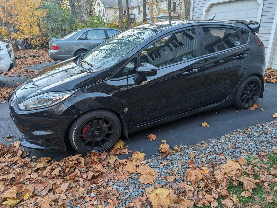 2014 Ford Fiesta - Image 12 of 31