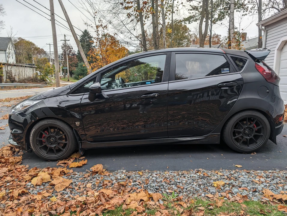 2014 Ford Fiesta - Image 15 of 31