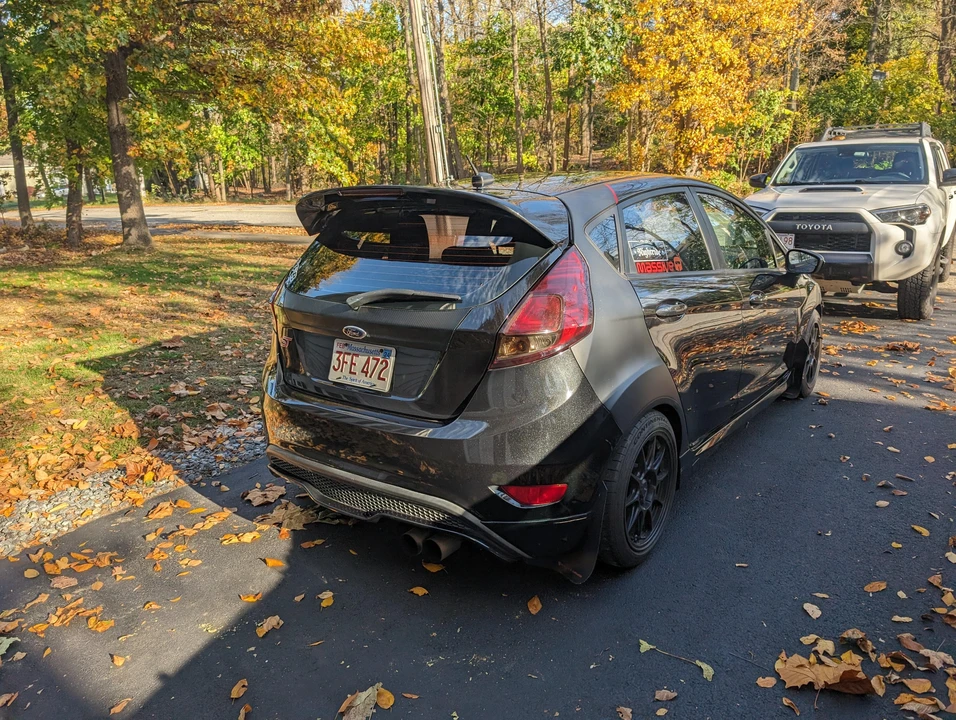 2014 Ford Fiesta - Image 27 of 31