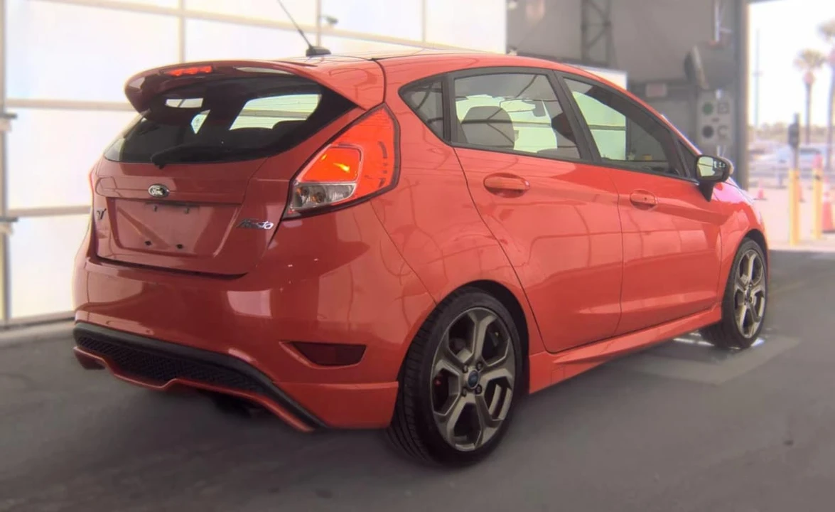 2014 Ford Fiesta - Image 9 of 13