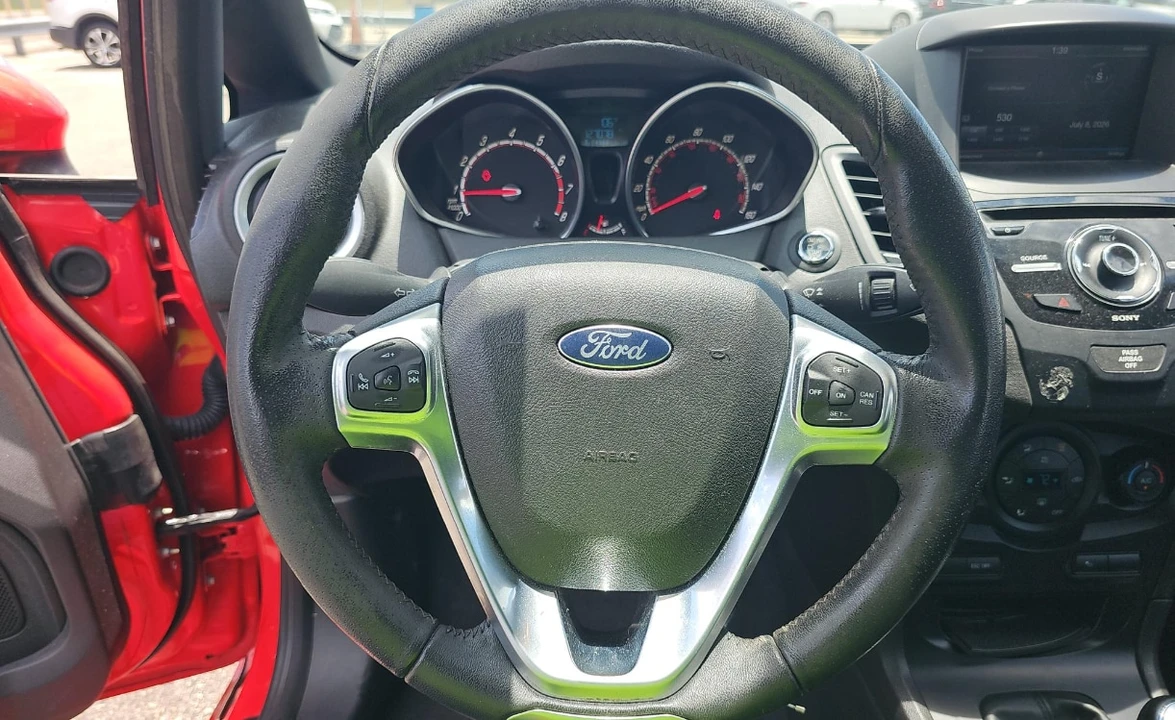 2014 Ford Fiesta - Image 3 of 13