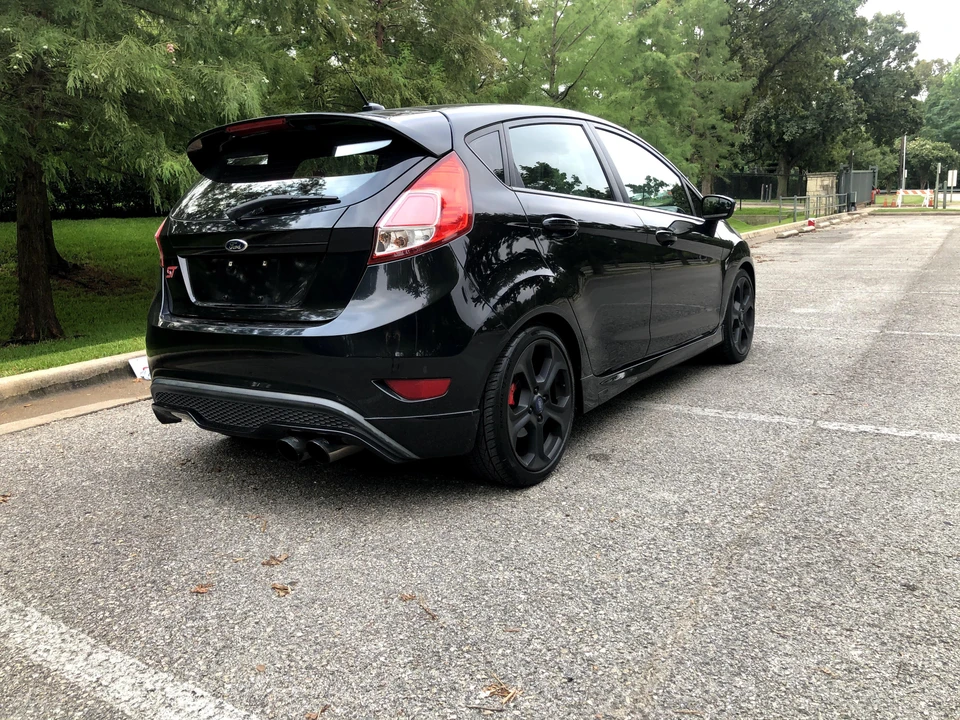 2014 Ford Fiesta - Image 27 of 31