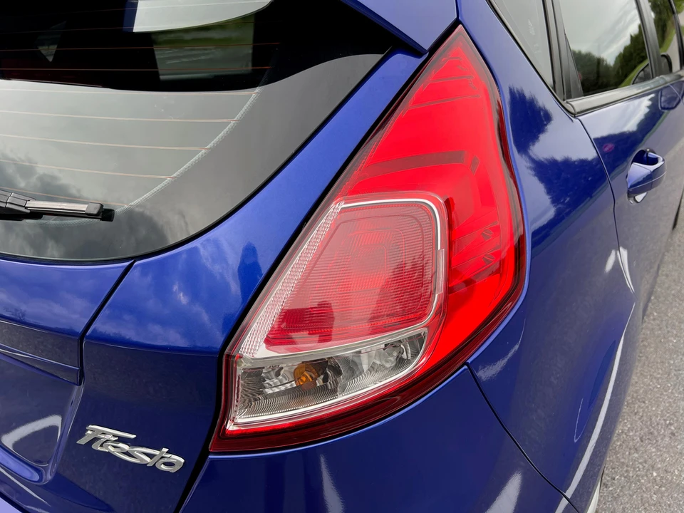 2014 Ford Fiesta - Image 29 of 31