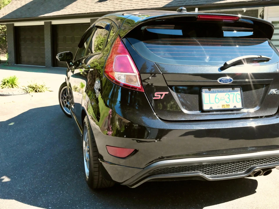 2014 Ford Fiesta - Image 15 of 31